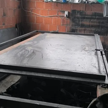 Punë e Mjeshtri i Hekurit, foto 1