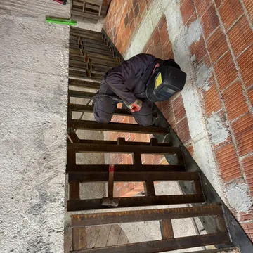 Punë e Arti Metal, foto 3