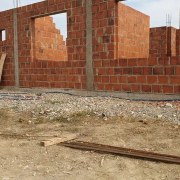Punë e Mjeshtër Universale, foto 2