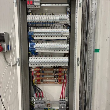 Punë e Ylli Electrik, foto 4